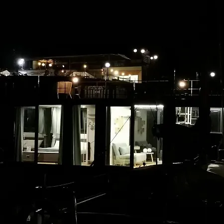 Houseboat Noemi Yacht Club Marina Di Verbella *