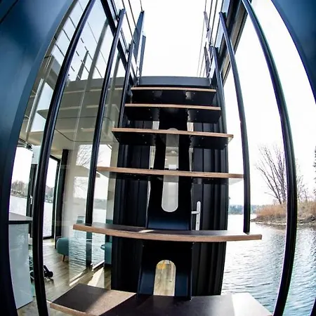 Houseboat Noemi Yacht Club Marina Di Verbella Lisanza