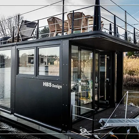 Houseboat Noemi Yacht Club Marina Di Verbella * Lisanza